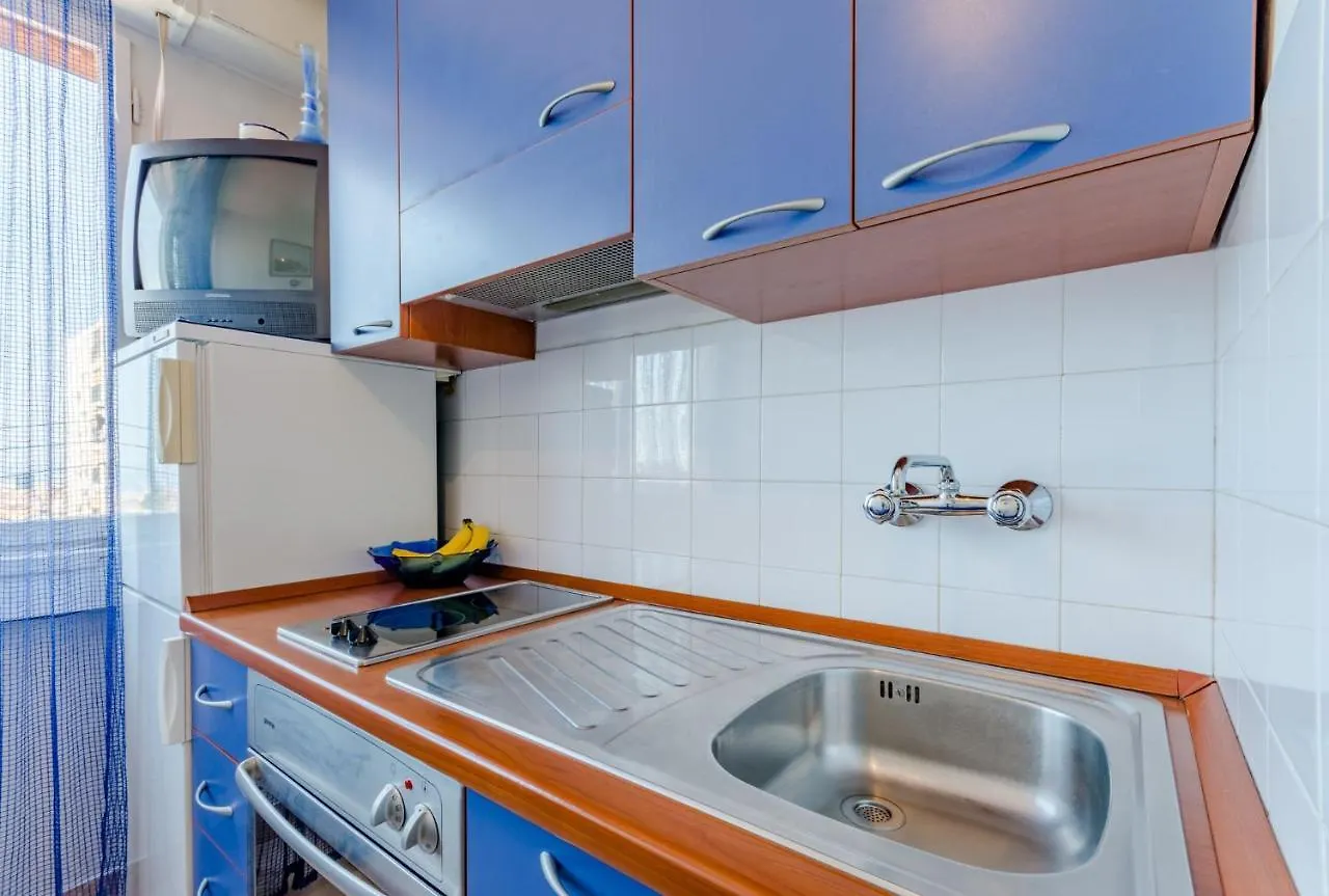 بيت ضيافة Studio Apartment Ecija سبليت